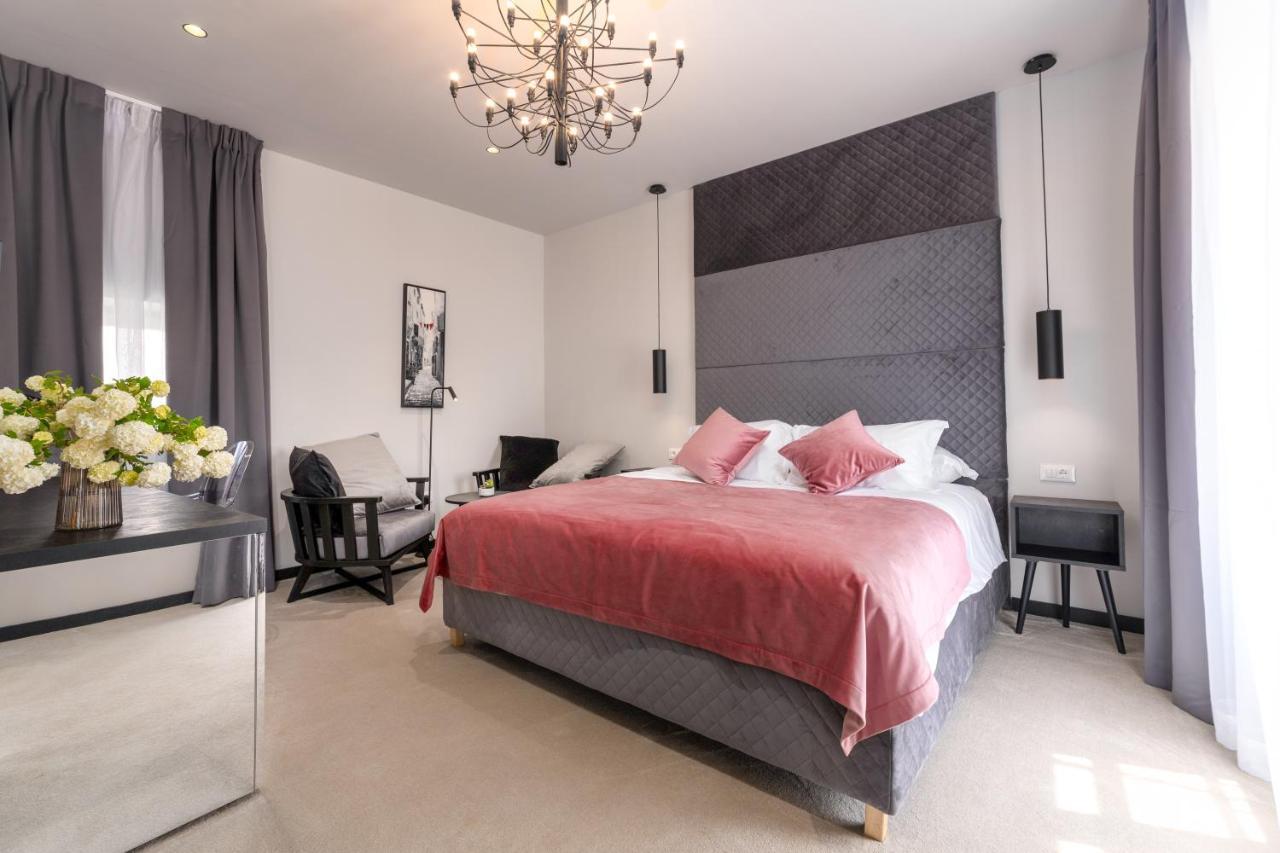 Exclusive Rooms In Casa Manzolin Porec Exterior photo