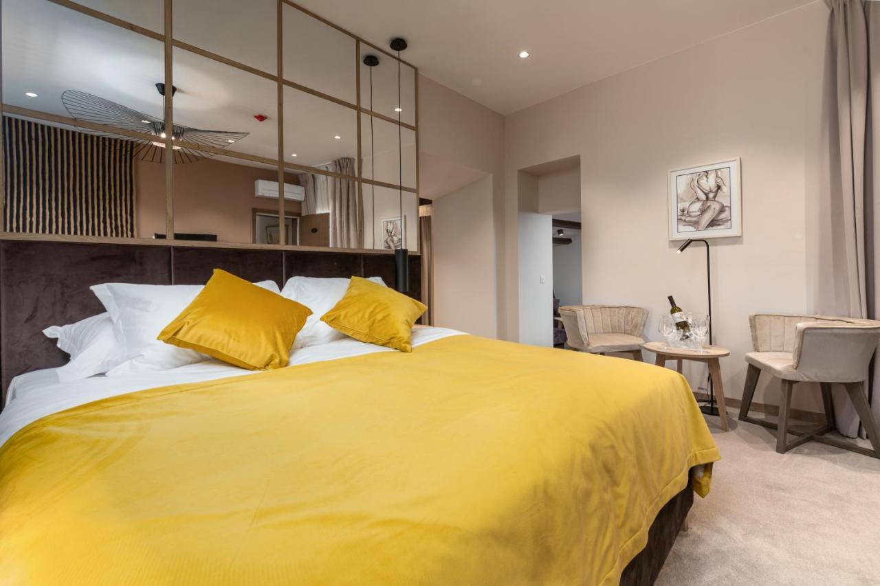 Exclusive Rooms In Casa Manzolin Porec Exterior photo