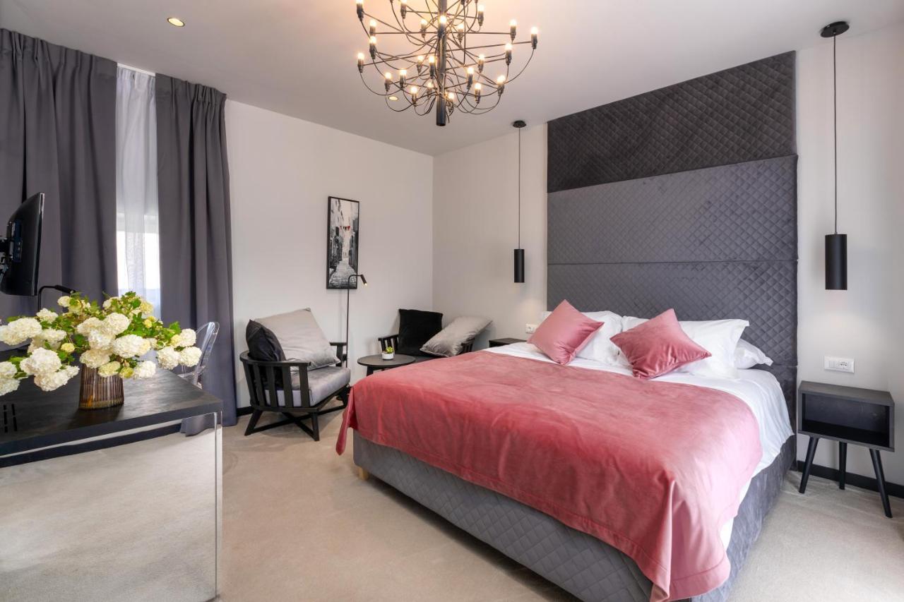 Exclusive Rooms In Casa Manzolin Porec Exterior photo